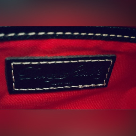 PRE LOVED DOONEY AND BOURKE PEBBLE GRAIN LEATHER BLACK TOTE - Picture 7 of 8